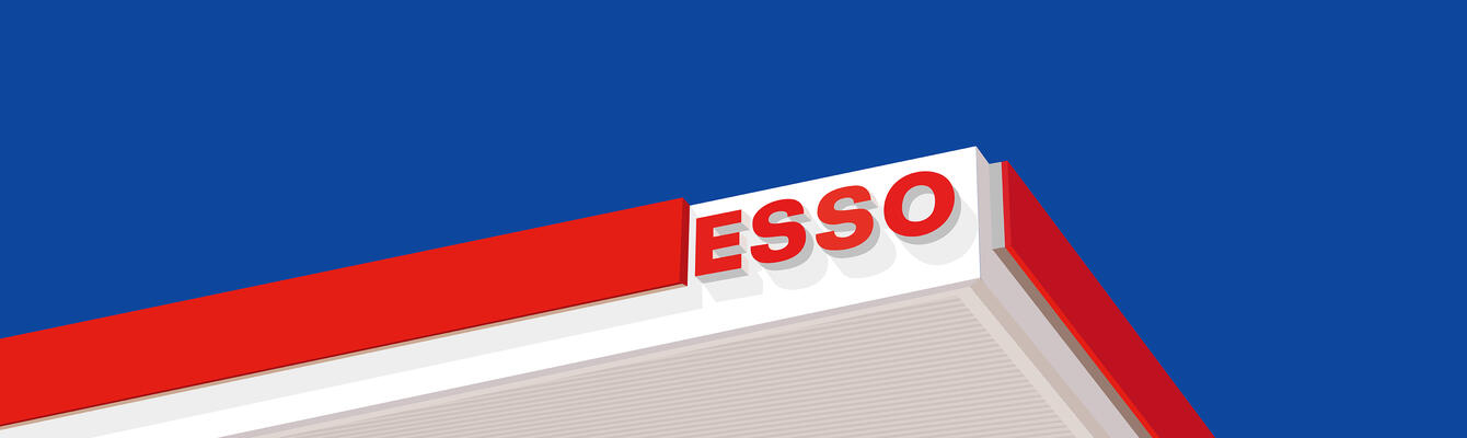 Esso Tankstelle und Logo
